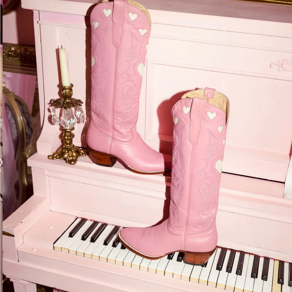 Pink cowboy boots CITY brand